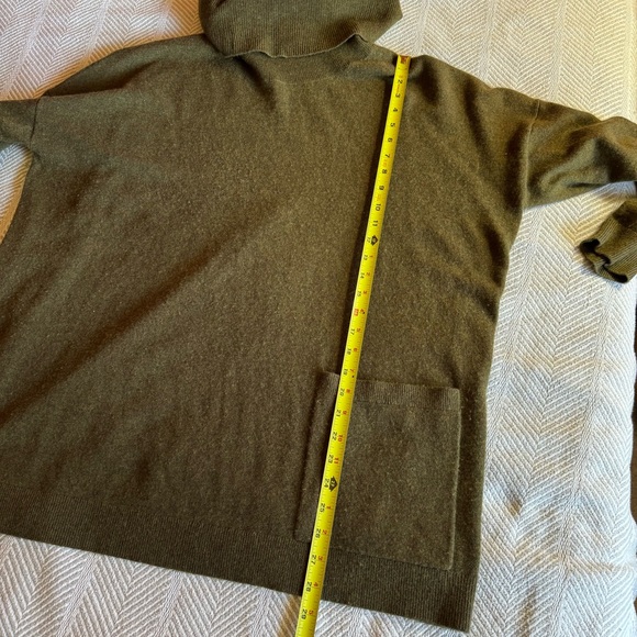 Women's Garnet Hill Sylvie Cashmere Cowl Neck Sweater, Olive Green, Size L - Picture 10 of 10